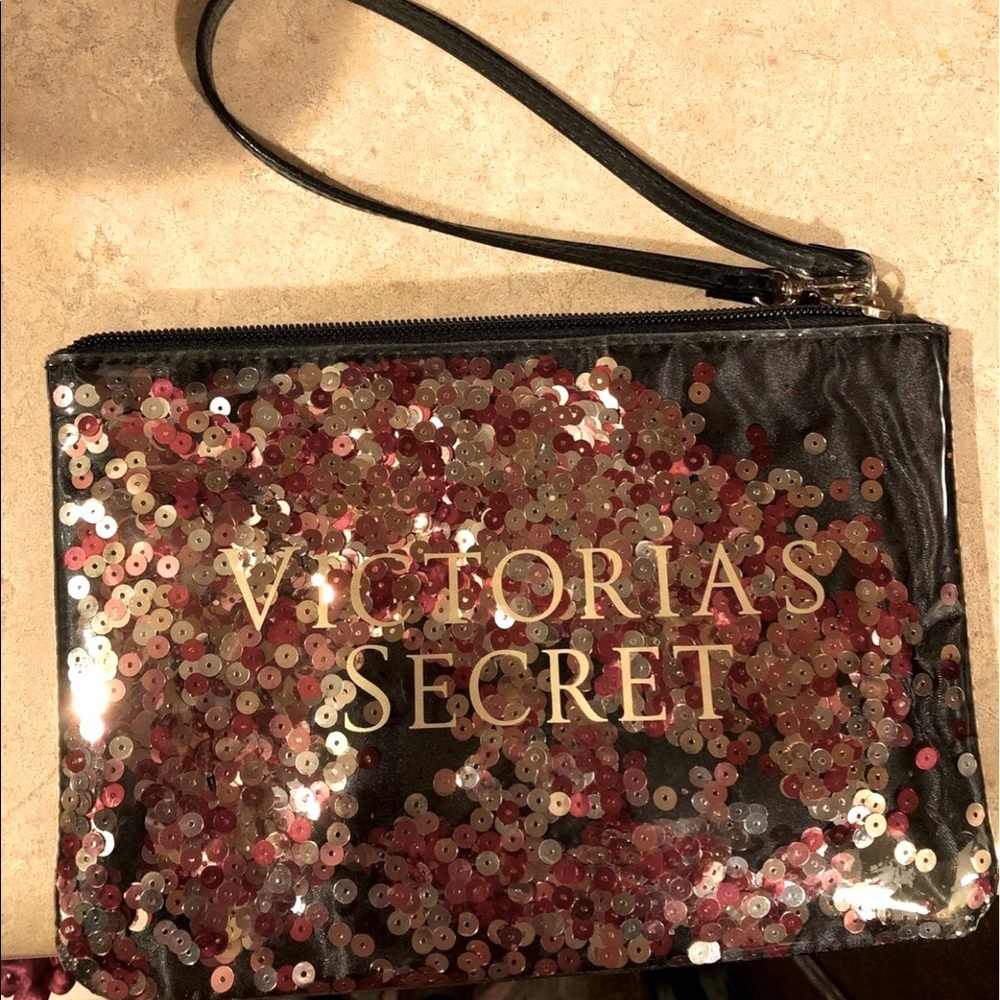 VICTORIA'S SECRET WRISTLET